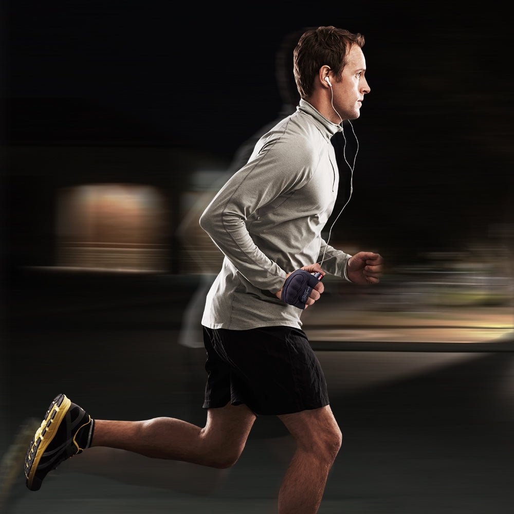 InstaFire Xtreme - Pepper Spray with Knuckle Enforced Sleeve Ideal for Runners - Pepper Spray