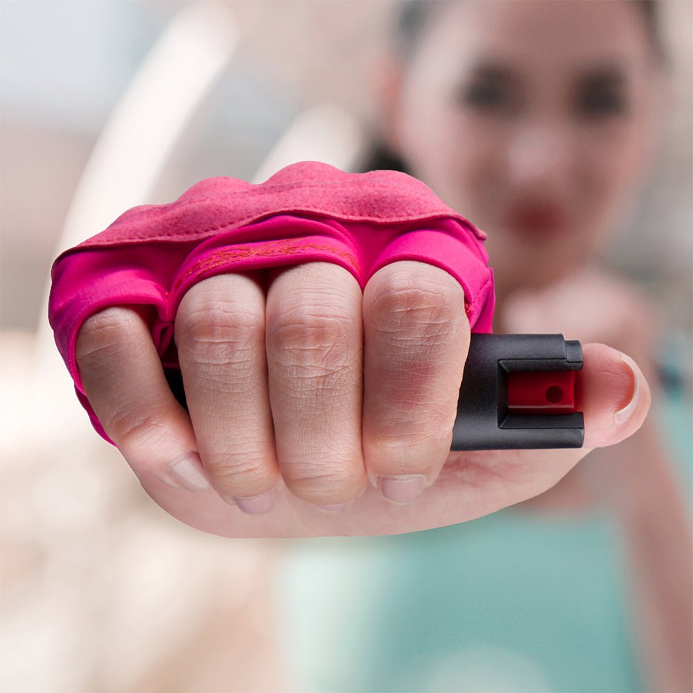 InstaFire Xtreme - Pepper Spray with Knuckle Enforced Sleeve Ideal for Runners - Pepper Spray